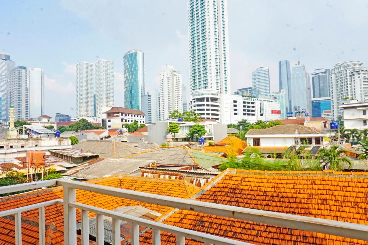 Collection O 91380 Golden Mansion Hotel จาการ์ตา ภายนอก รูปภาพ